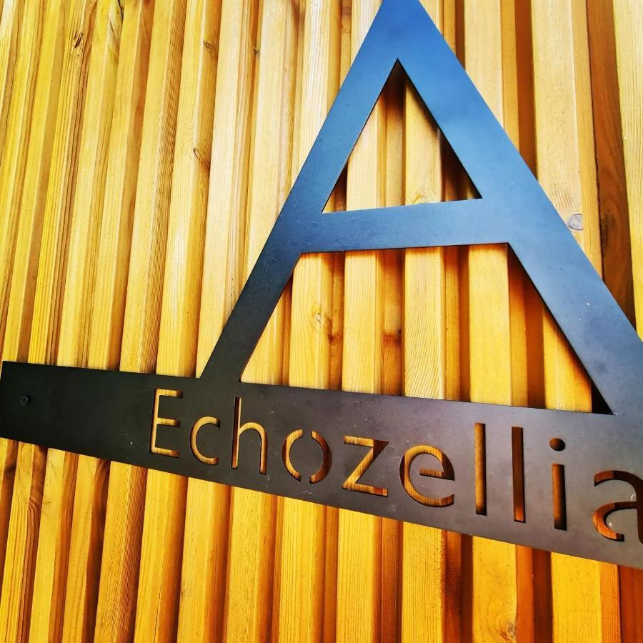Le Monde D'Echozellia Hotel Saint-Germain-des-Champs Exterior foto